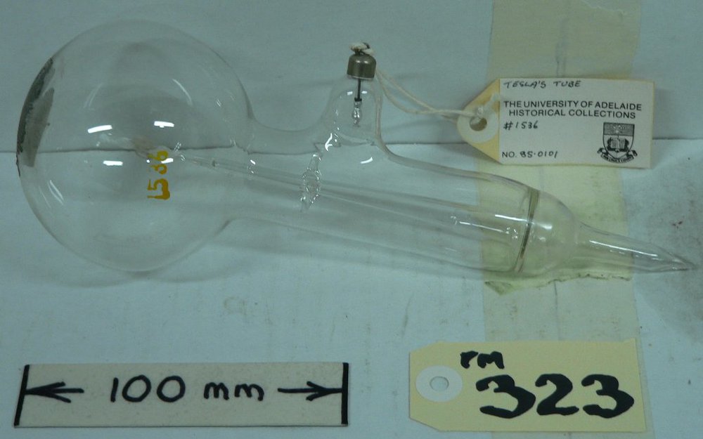 Discharge Lamp