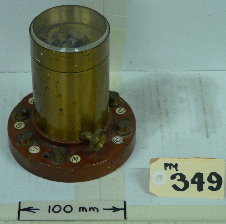 Instrument 