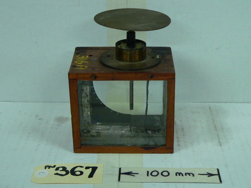 Gold Leaf Electroscope