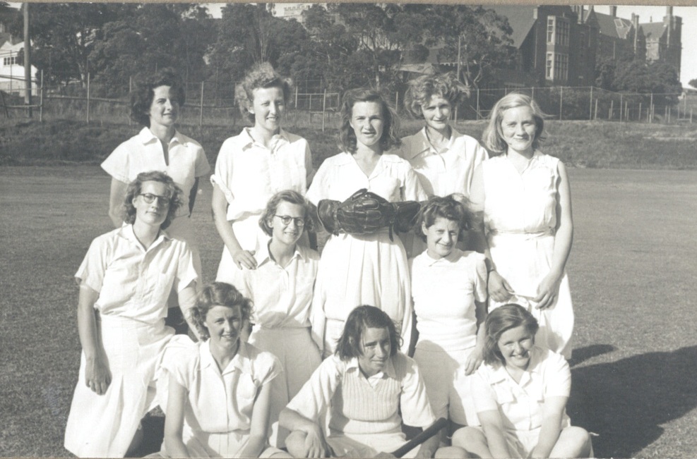 Intervarsity Women's Cricket Team, 1947-48
