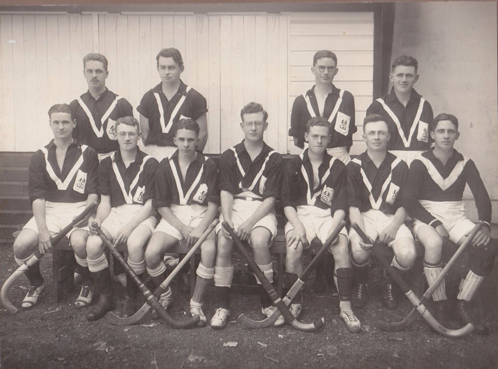 Intervarsity Hockey Team, 1929