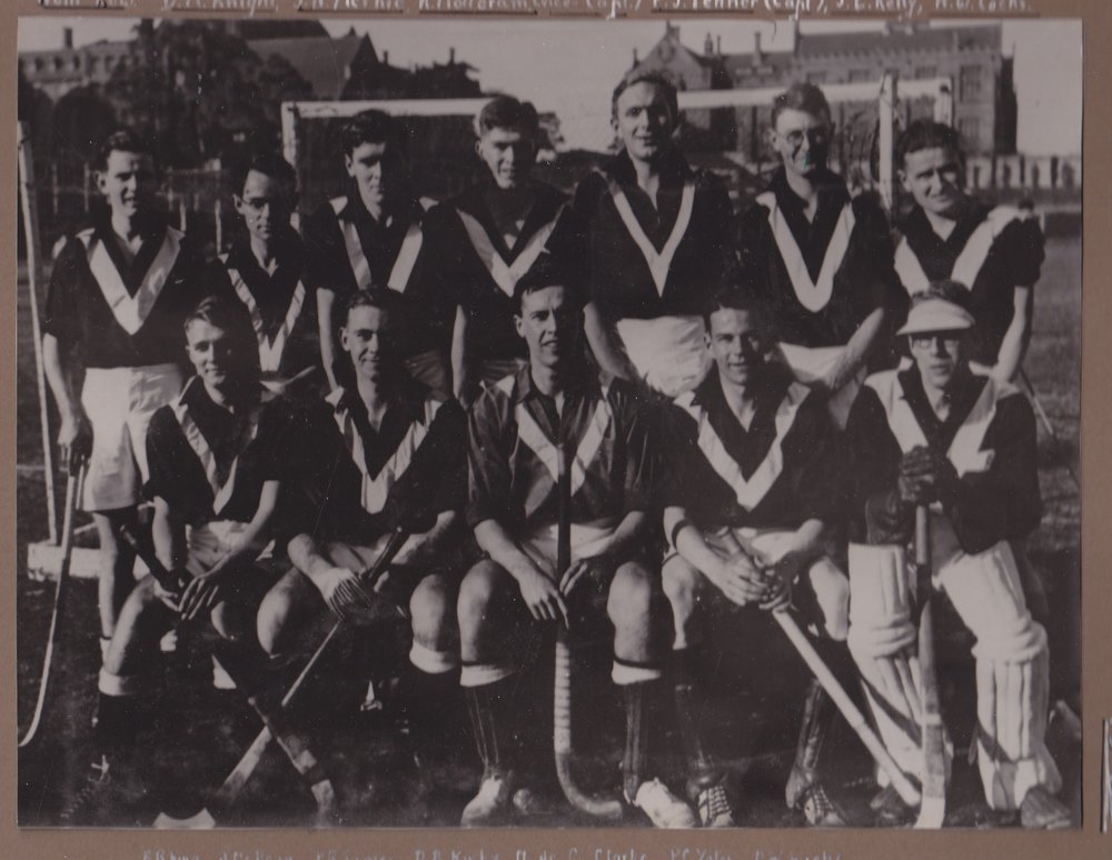 Intervarsity Hockey Team, 1939