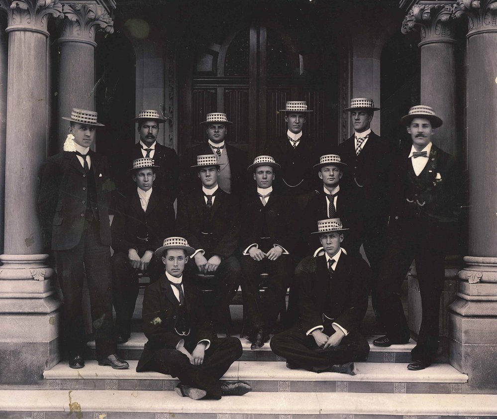 Lacrosse Team, 1900