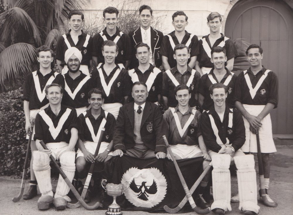 Intervarsity Hockey Team, 1952