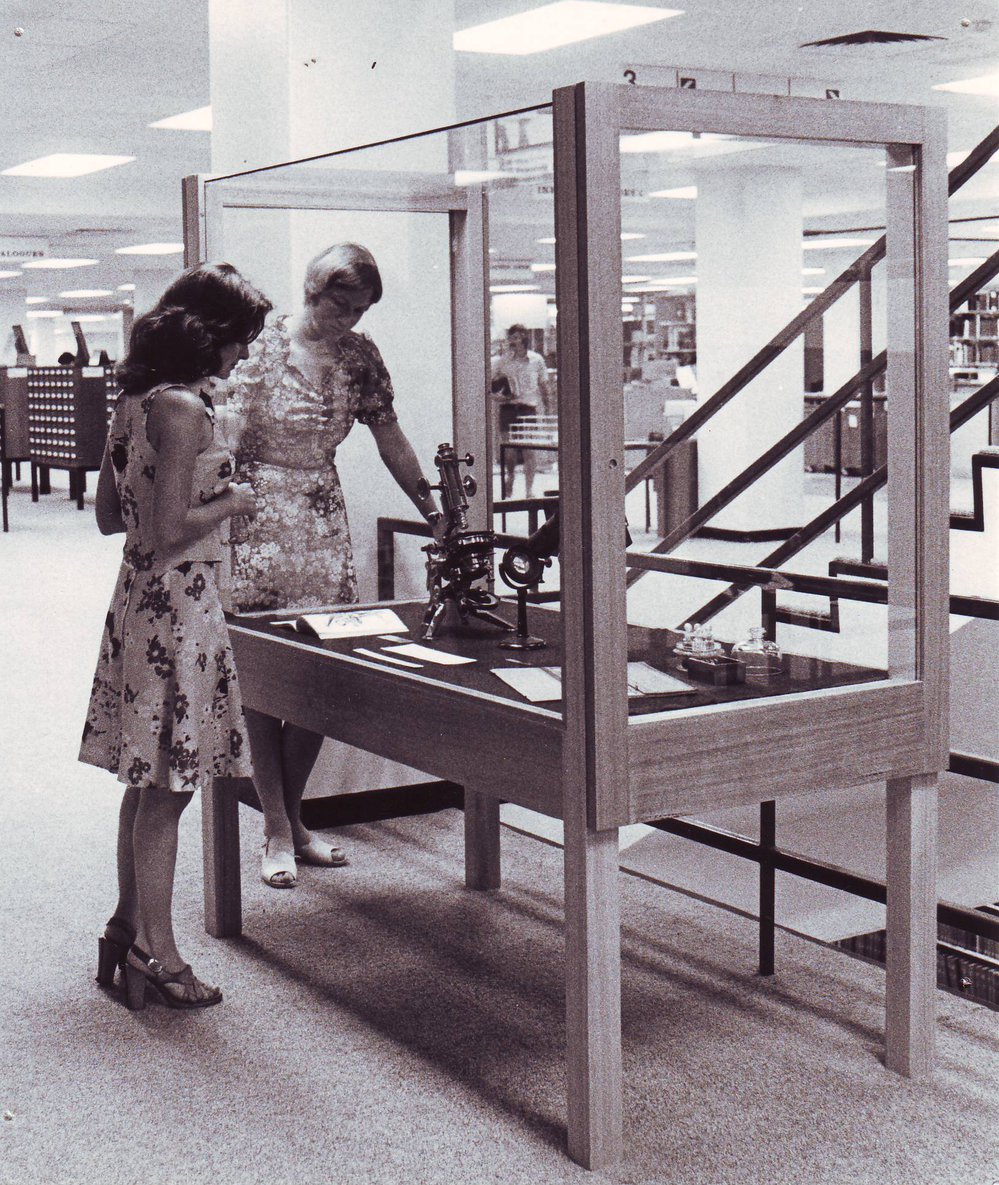 Microscope on Display, 1974