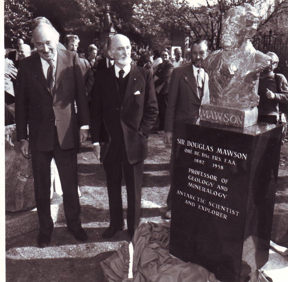 Mawson Bust Unveiling, 1982