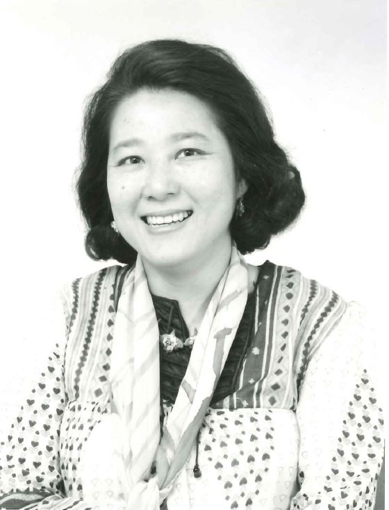 Vivien Suit-Cheng Hope - Head International Student Support Services, c1985