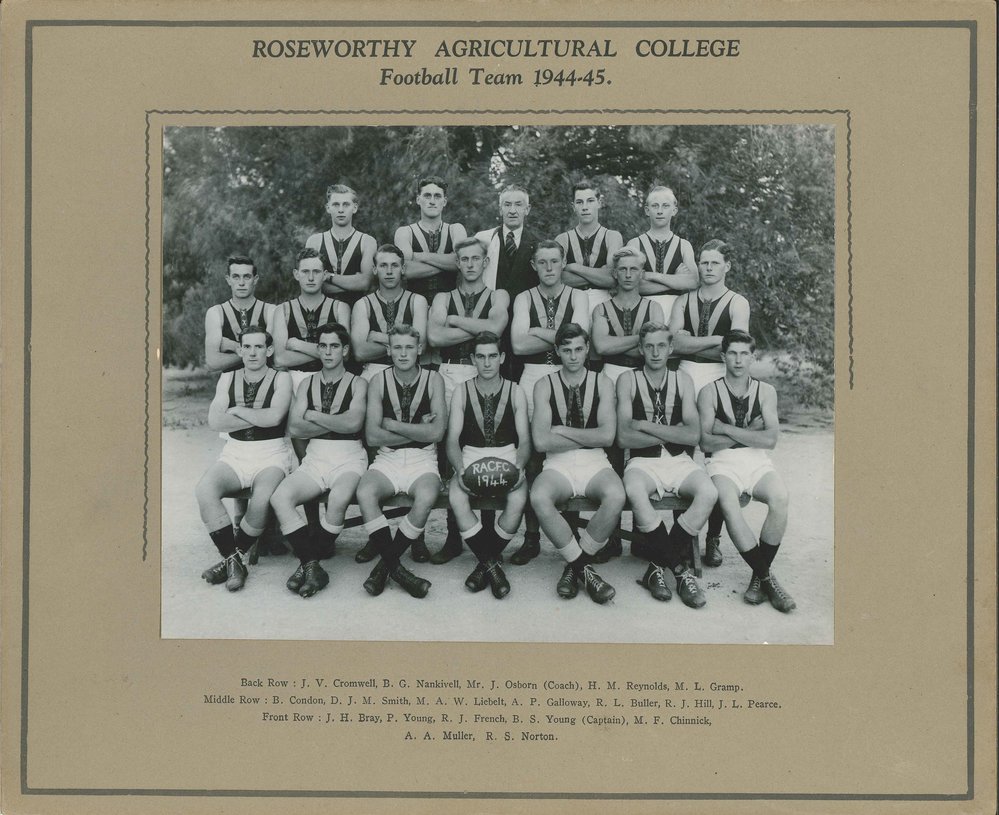 Football Team, Roseworthy Agricultural College, 1944-45