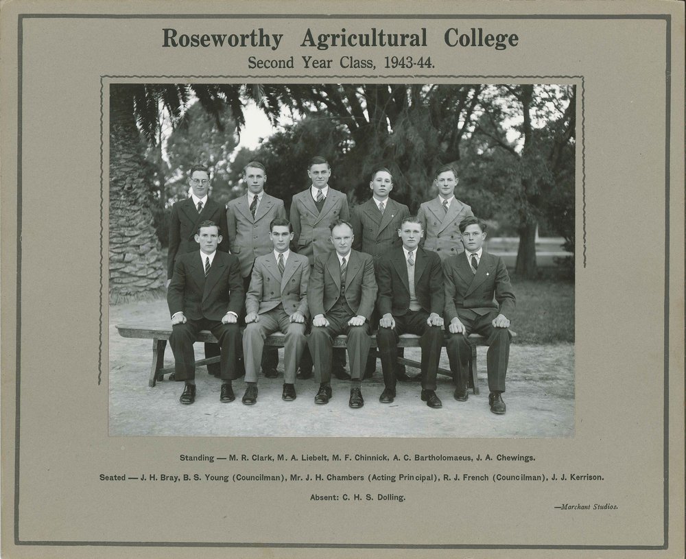 Second Year Class, Roseworthy Agricultural College, 1943-44
