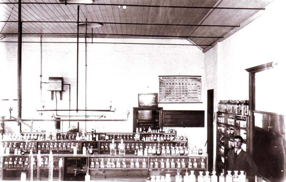 Chemistry Laboratory, Roseworthy Agricultural College, c1940