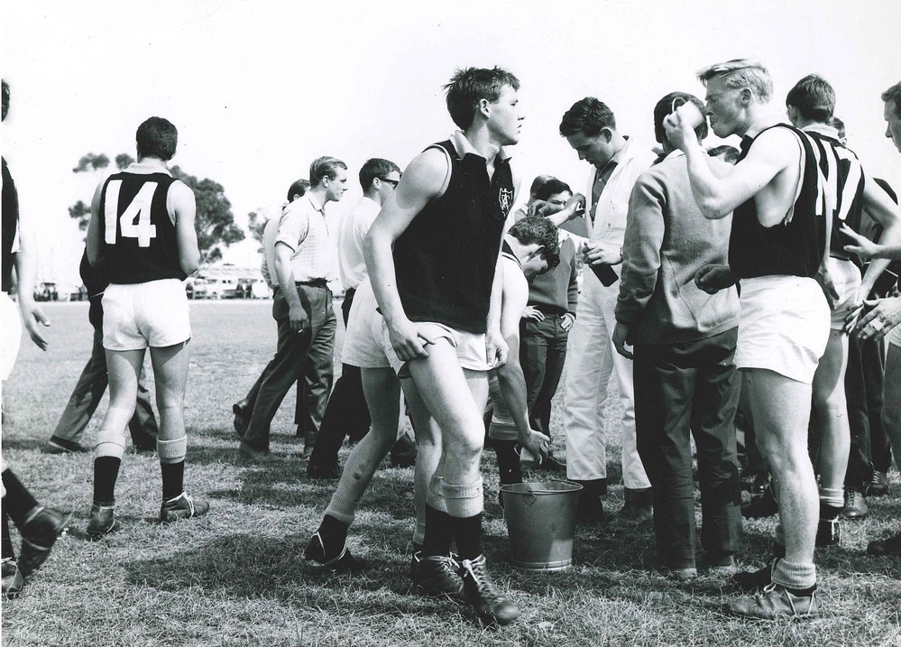 Football Team, B Grade, Roseworthy Agricultural College, 1962