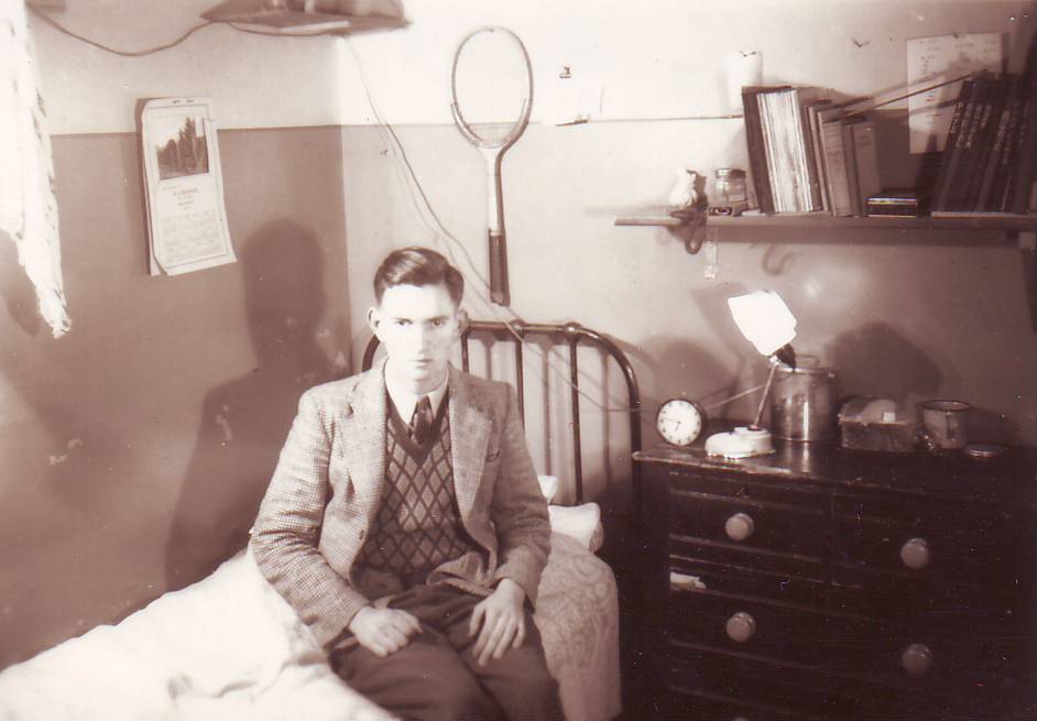Wilf Bowen, Corridor Room 7, 1947