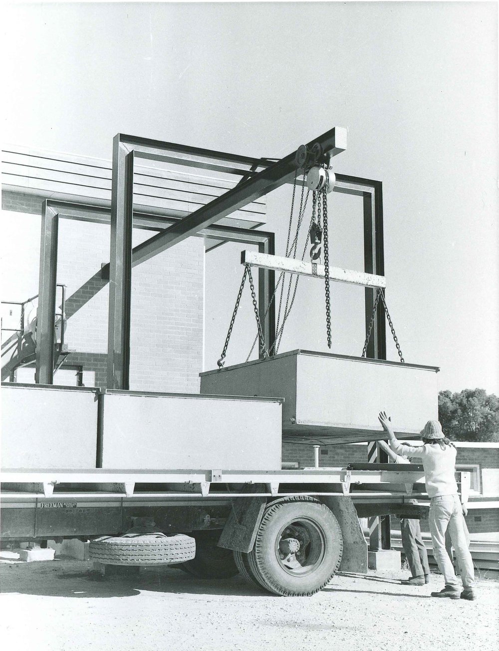 Grape Bin Unloading, Roseworthy Agricultural College, 1980