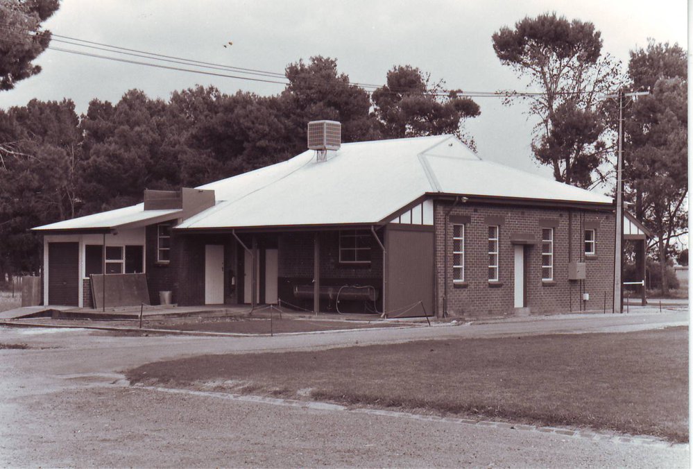Veterinary Centre, Roseworthy Agricultural College, 1990