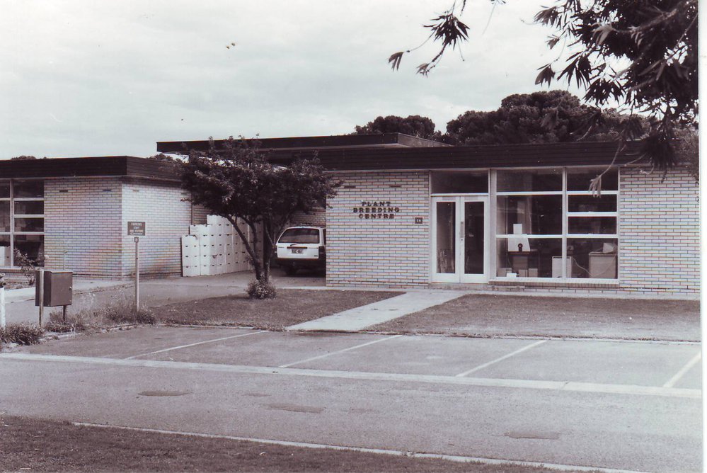 Plant Breeding Centre, Roseworthy Agricultural College, 1990