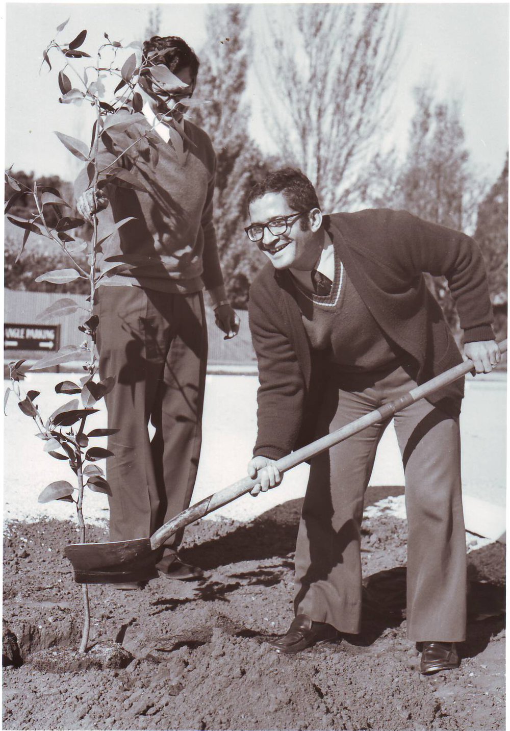 Ioannis Photiades, 1977