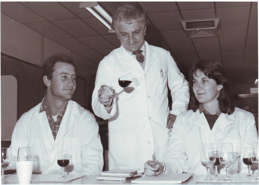 Andrew Makides and Wine Students, Roseworthy Agricultural College, 1987