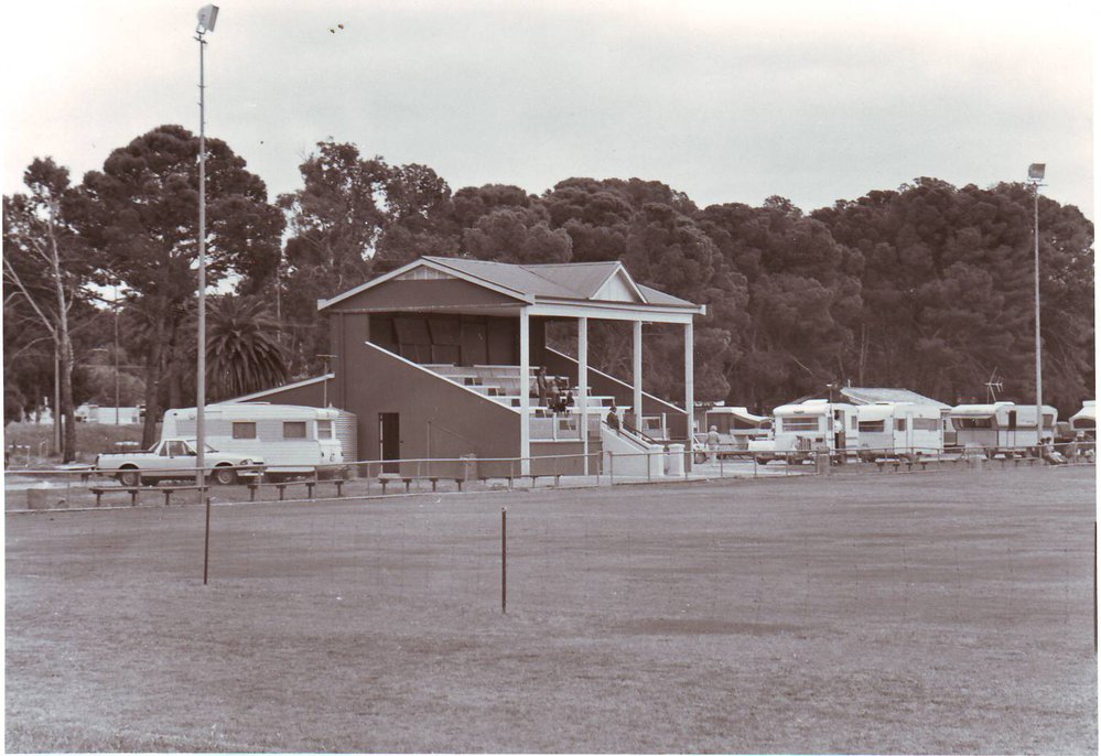 Grandstand, Roseworthy Agricultural College, 1990
