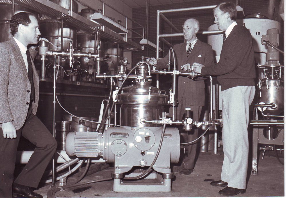 Westfalia Wine Press, 1984