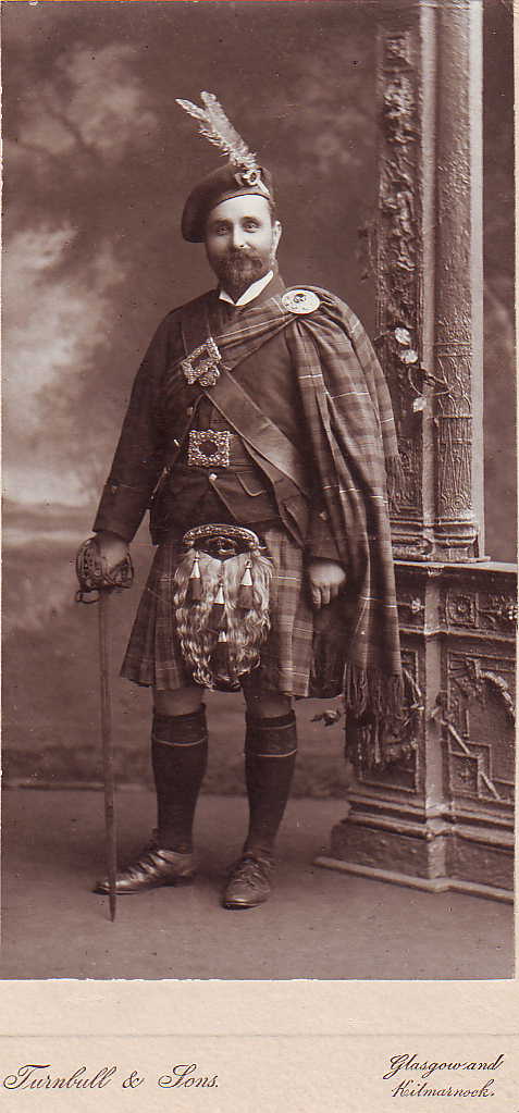L Niven - Engineer, 1903