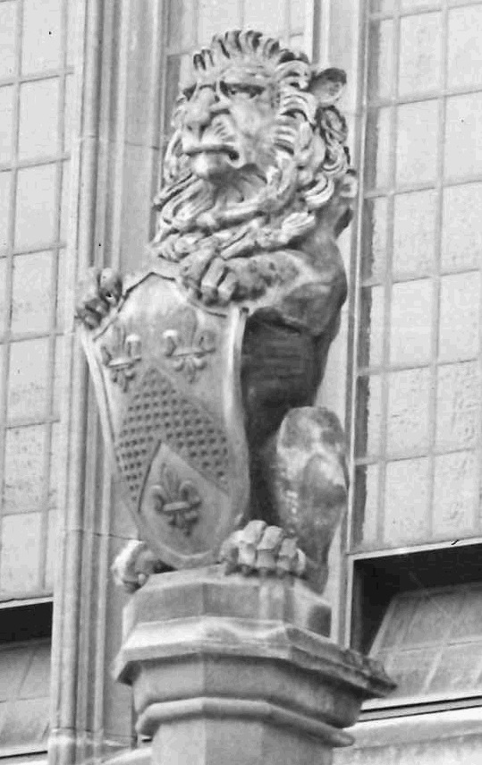 Bonython Hall - Lion Statue, 1973
