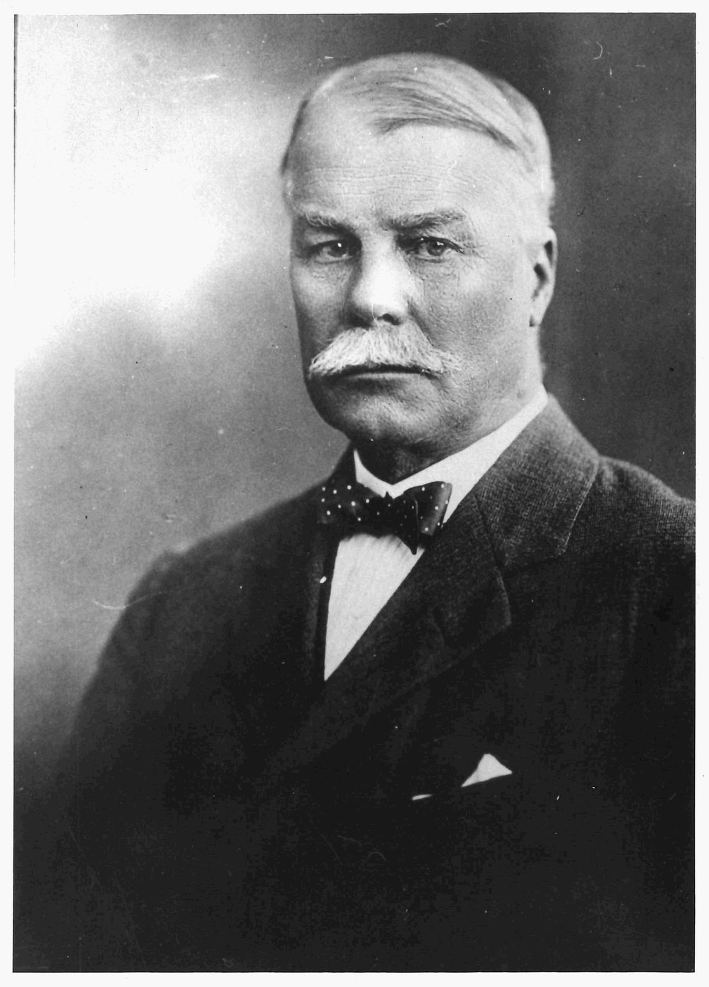 Tom Elder Barr Smith - Benefactor