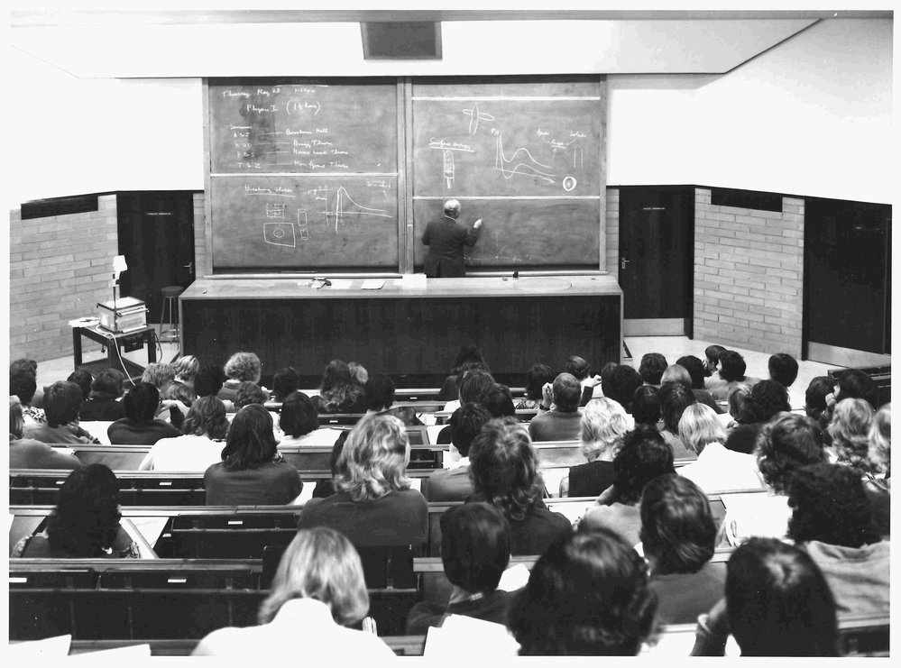 Department of Physics Lecture Theatre, 1974