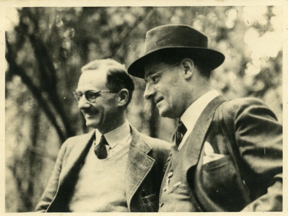 Howard Florey with Crosbie Morrison,&nbsp;Sherbrook Forest, 1944