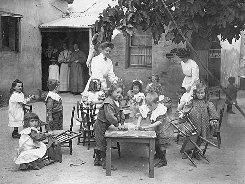 Kindergarten Teachers College