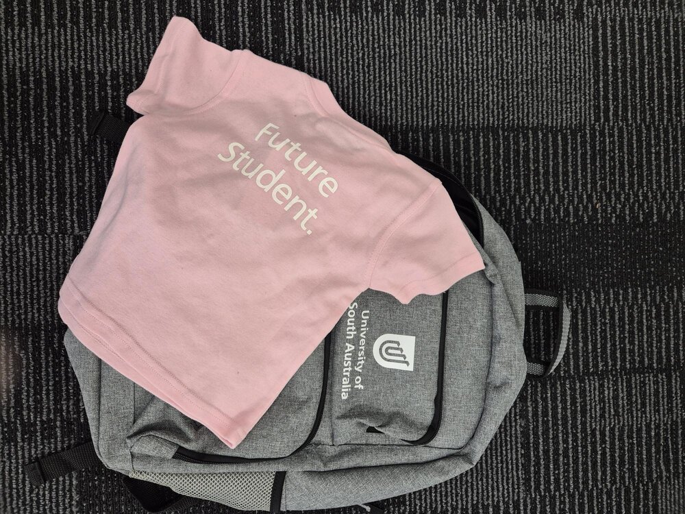 Is this the cutest UniSA T-Shirt?