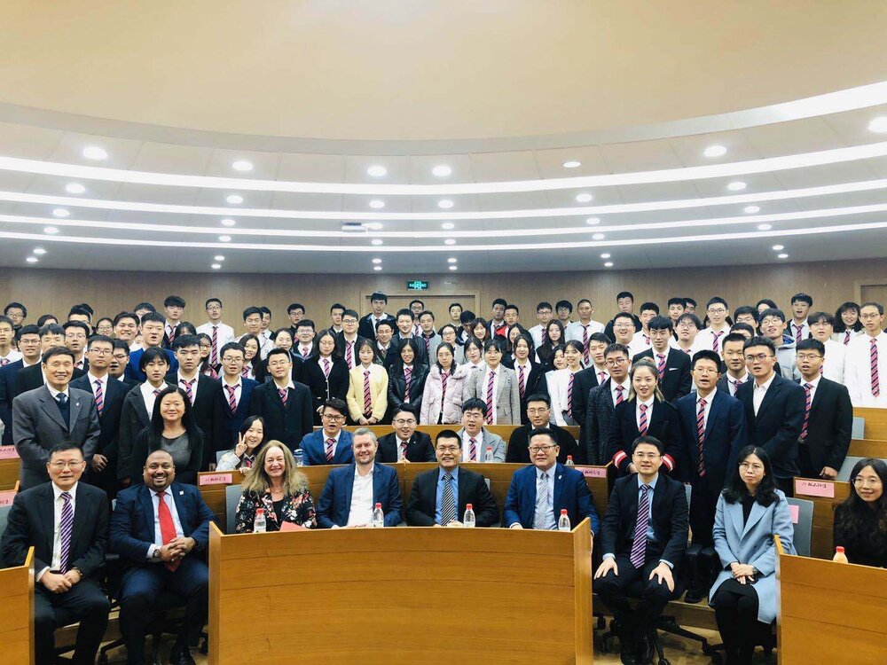 Celebrating our An De College partnership