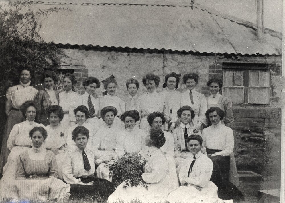 Students of Adelaide Kindergarten Training College