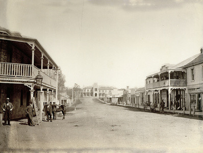 Gawler Street, Mount Barker with Auchendarroch in centre 1880