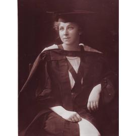 BENNETT, Annie Stevens (nee Berriman) BA DipEd