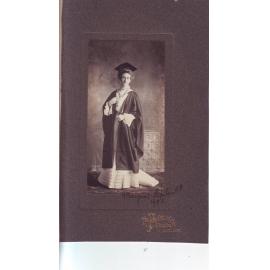 LIPSHAM, Margaret (Mrs Pilgrim) BA