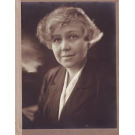 MAYO, Helen (University Council) MD