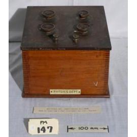 Resistance Box - Inductionless