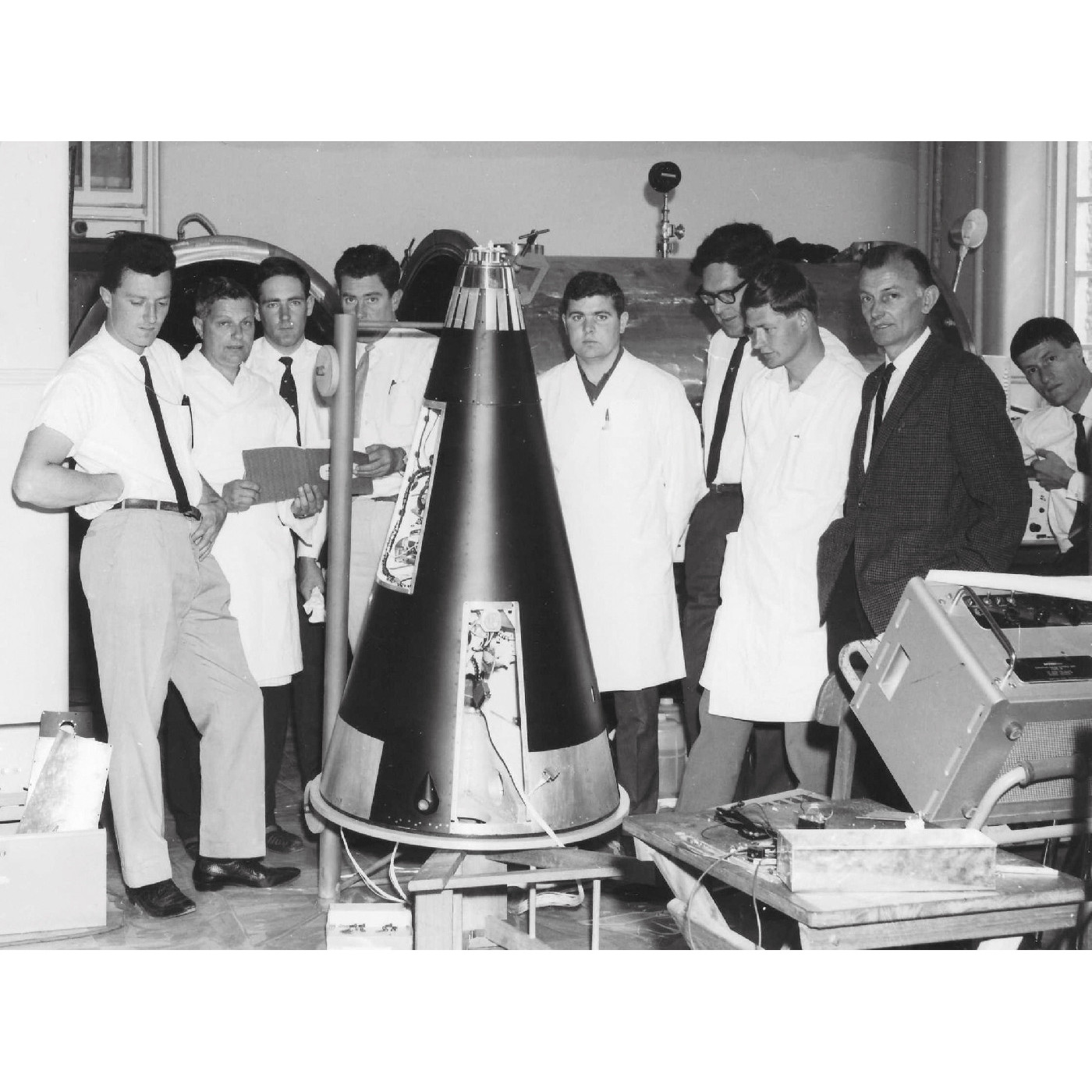 Vignette 85: Australia's first satellite
