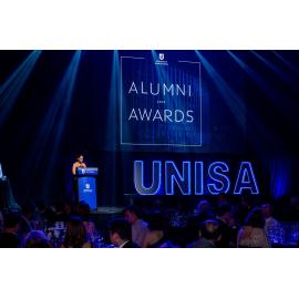 Alumni Awards keep offline