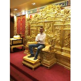 A moment in the golden chair