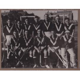 Intervarsity Hockey Team, 1939
