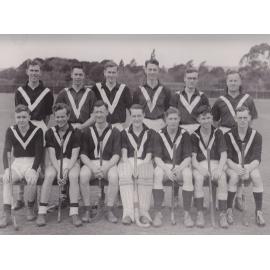 Intervarsity Men's Hockey Team, 1945