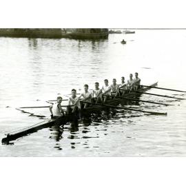 Adelaide University Rowing Crew, 1922
