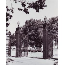 Mitchell Gates, c1972