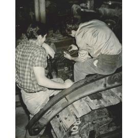 Tractor Repairs, Roseworthy Agricultural College, c1970s