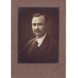 William Angus, 1921