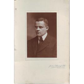 Archibald Thomas Strong, 1924