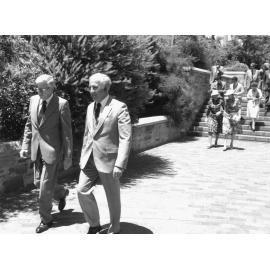 Mr Keith Seamon and Sir Zelman Cowen - Professor Jordan Presentation, 1981